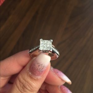 Diamond Multi Top Ring